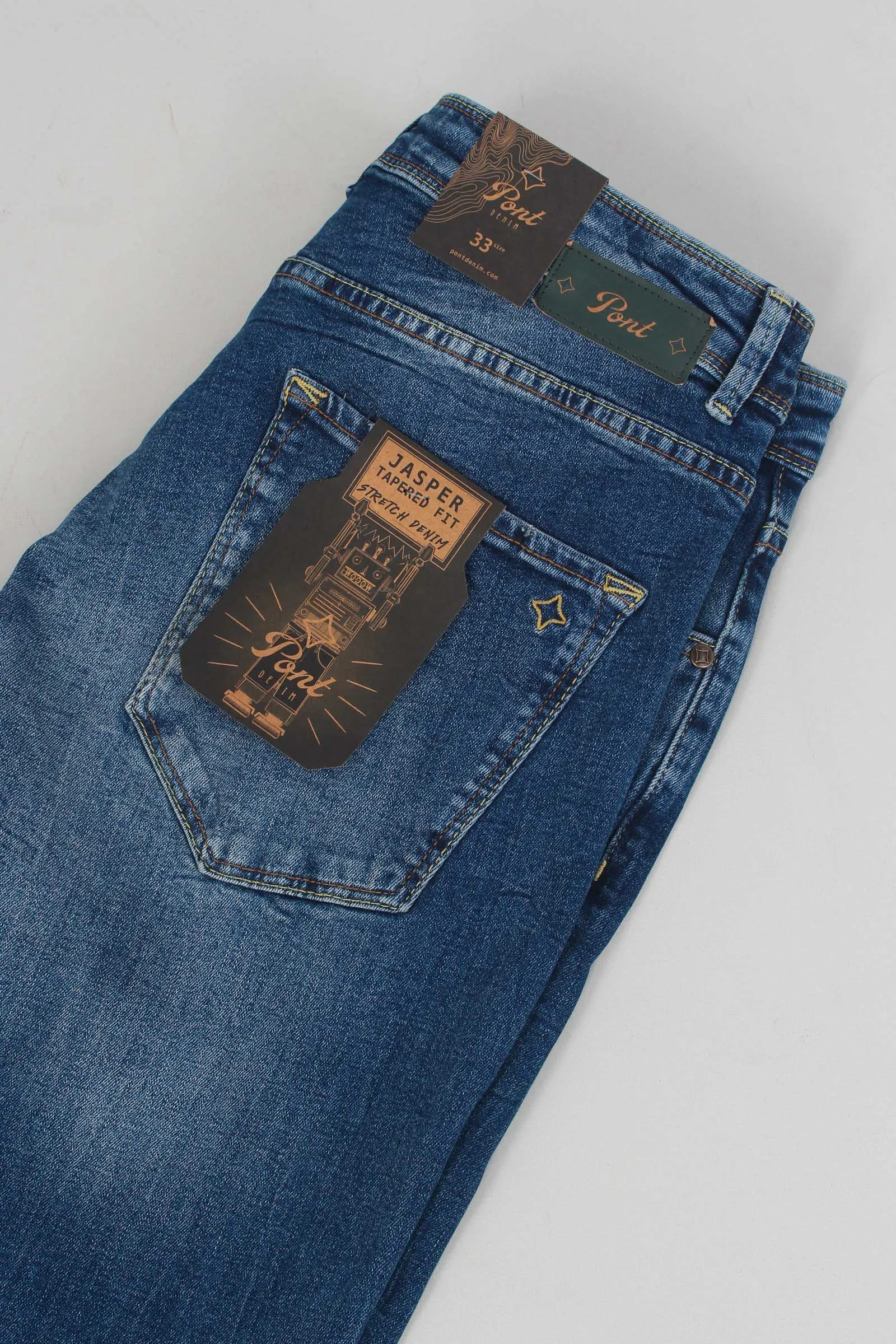 Denim Tapered Fit Denim Scuro