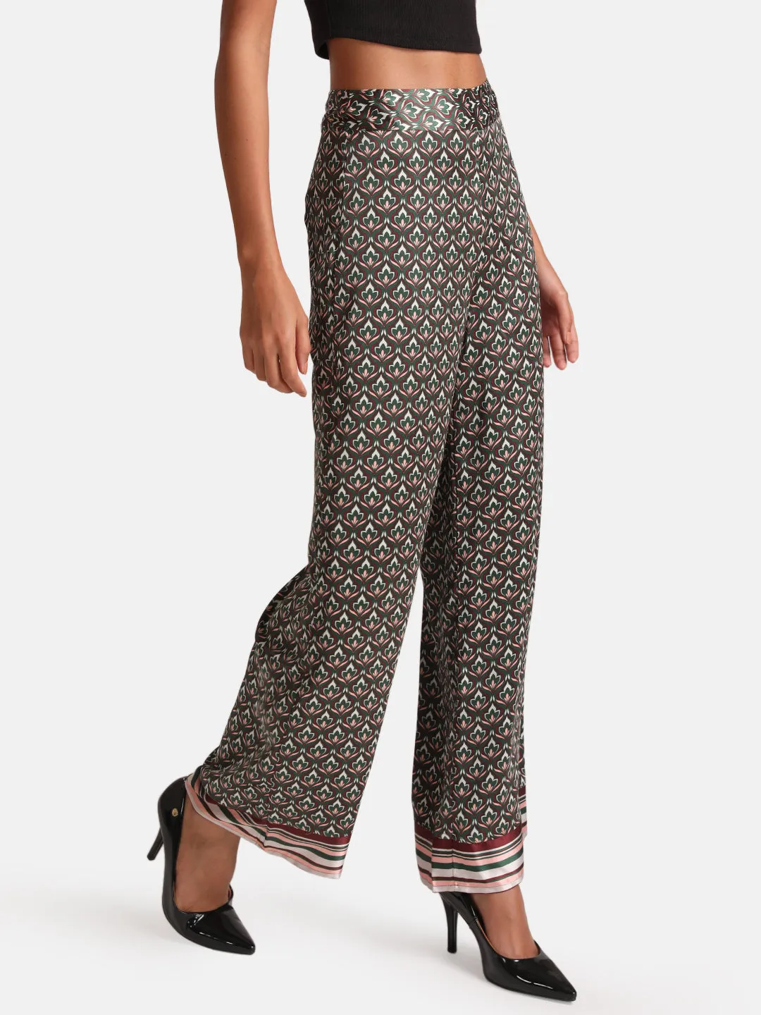 Floral Printed Flared Pants