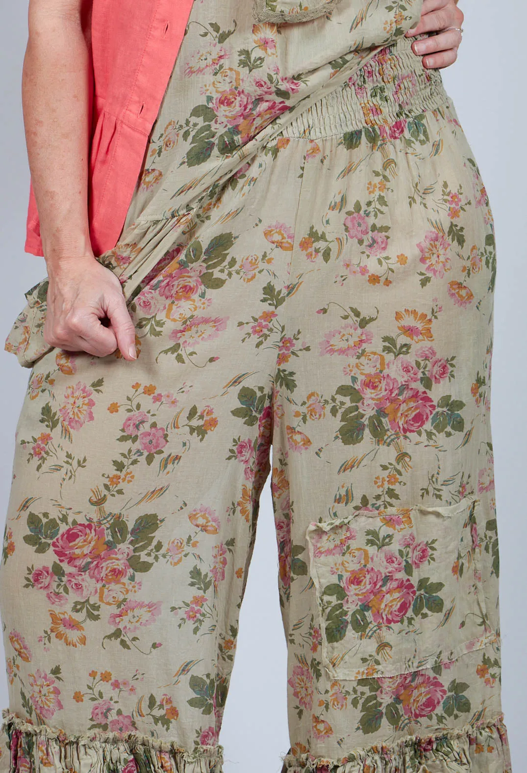 Goyave Trousers in Almond Flowers