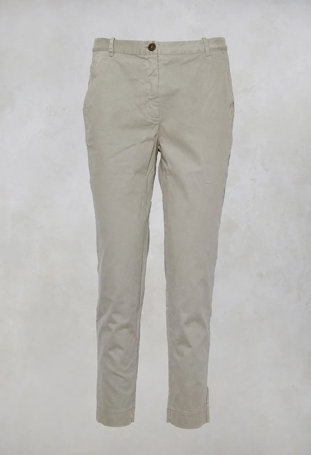 Straight Leg Trousers in Ferro