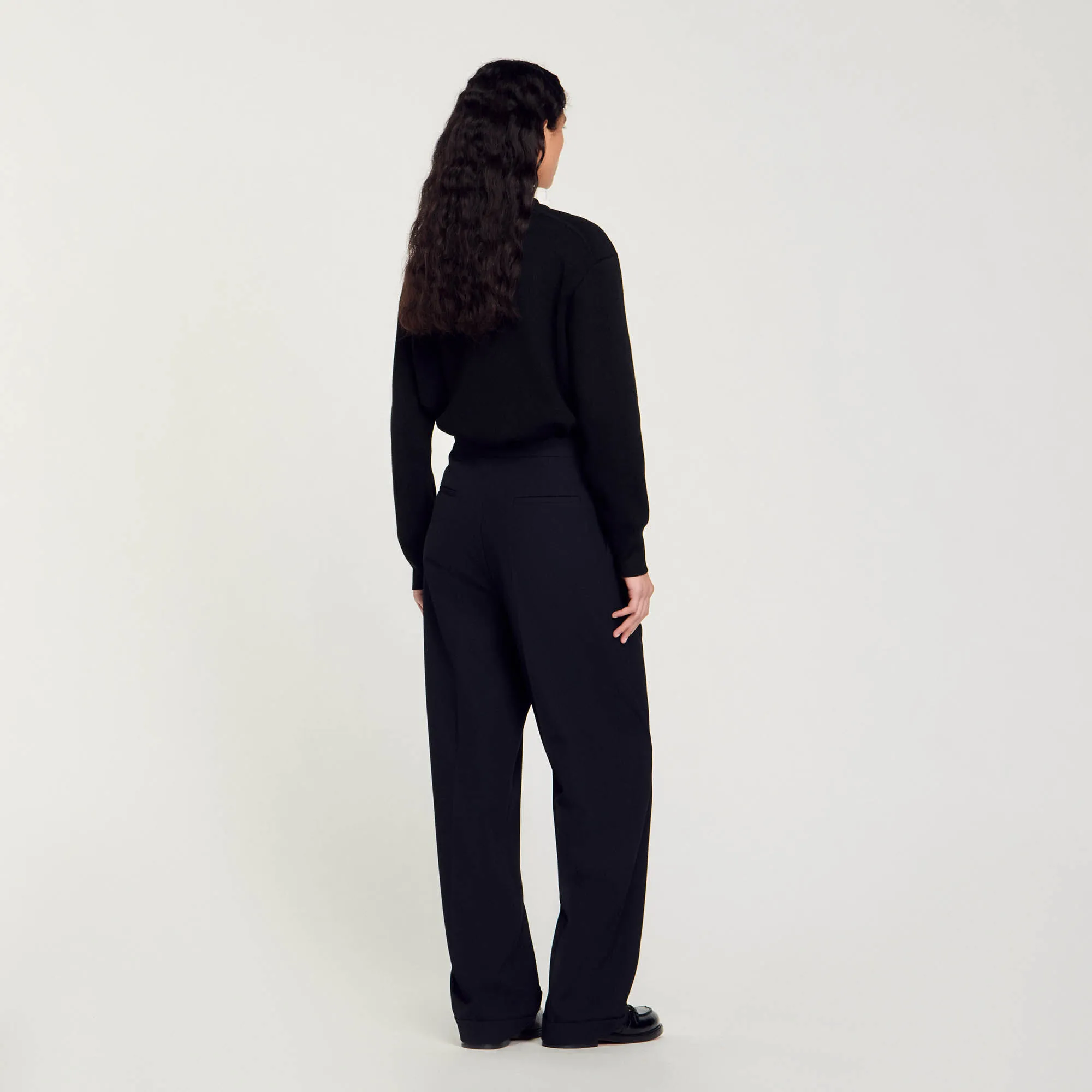 Straight-leg trousers