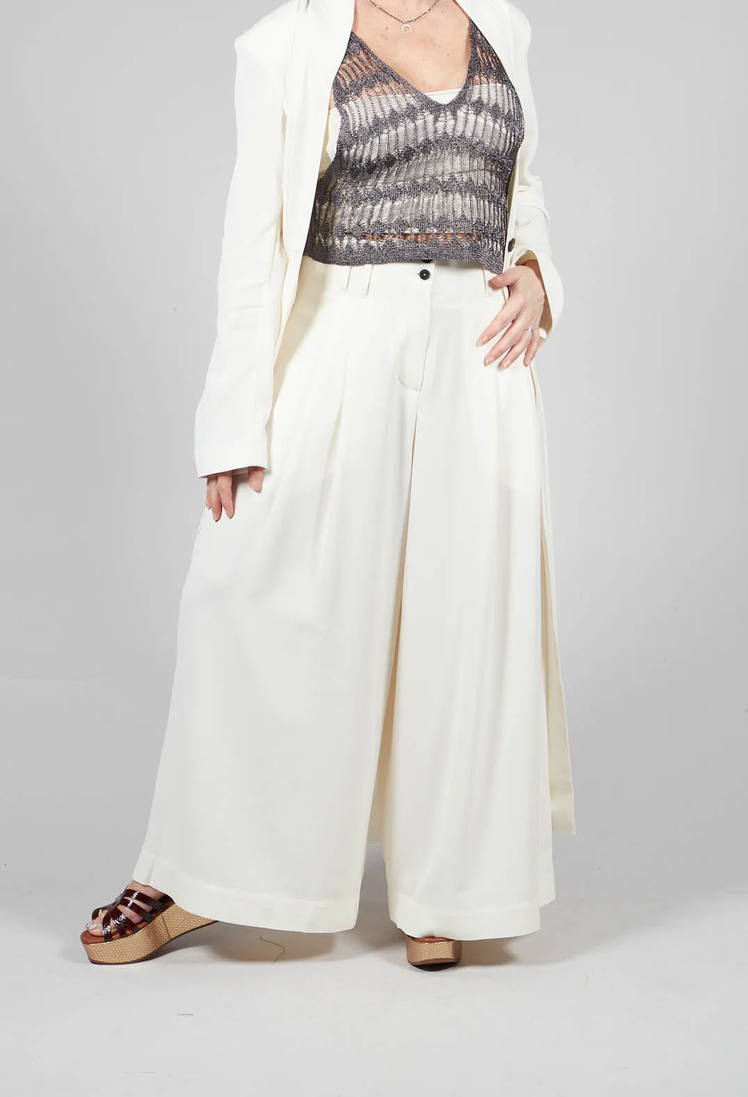 Wide Cropped Trousers in White