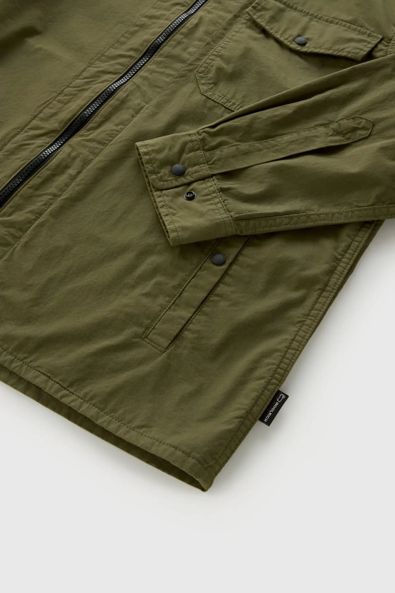 Woolrich Overshirt In Gabardina Verde Militare Uomo